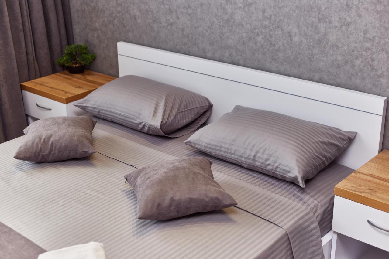 Board Apart Hotel オデッサ エクステリア 写真